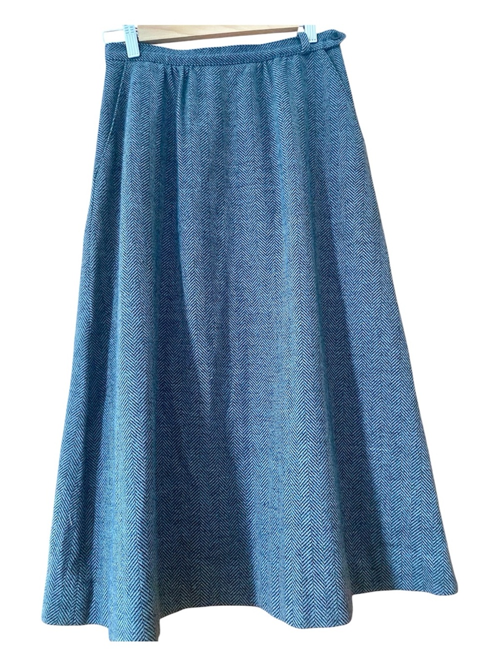 Vintage Union Made Gray Herringbone Wool Blend Midi Skirt USA See Measurements